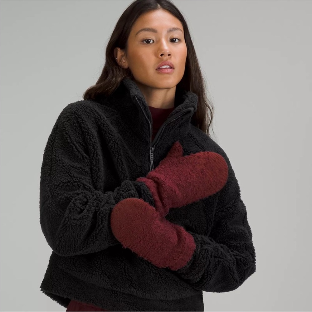 Lululemon • Ombre Knit Textured Mittens headwarmer Red Merlot burgundy maroon